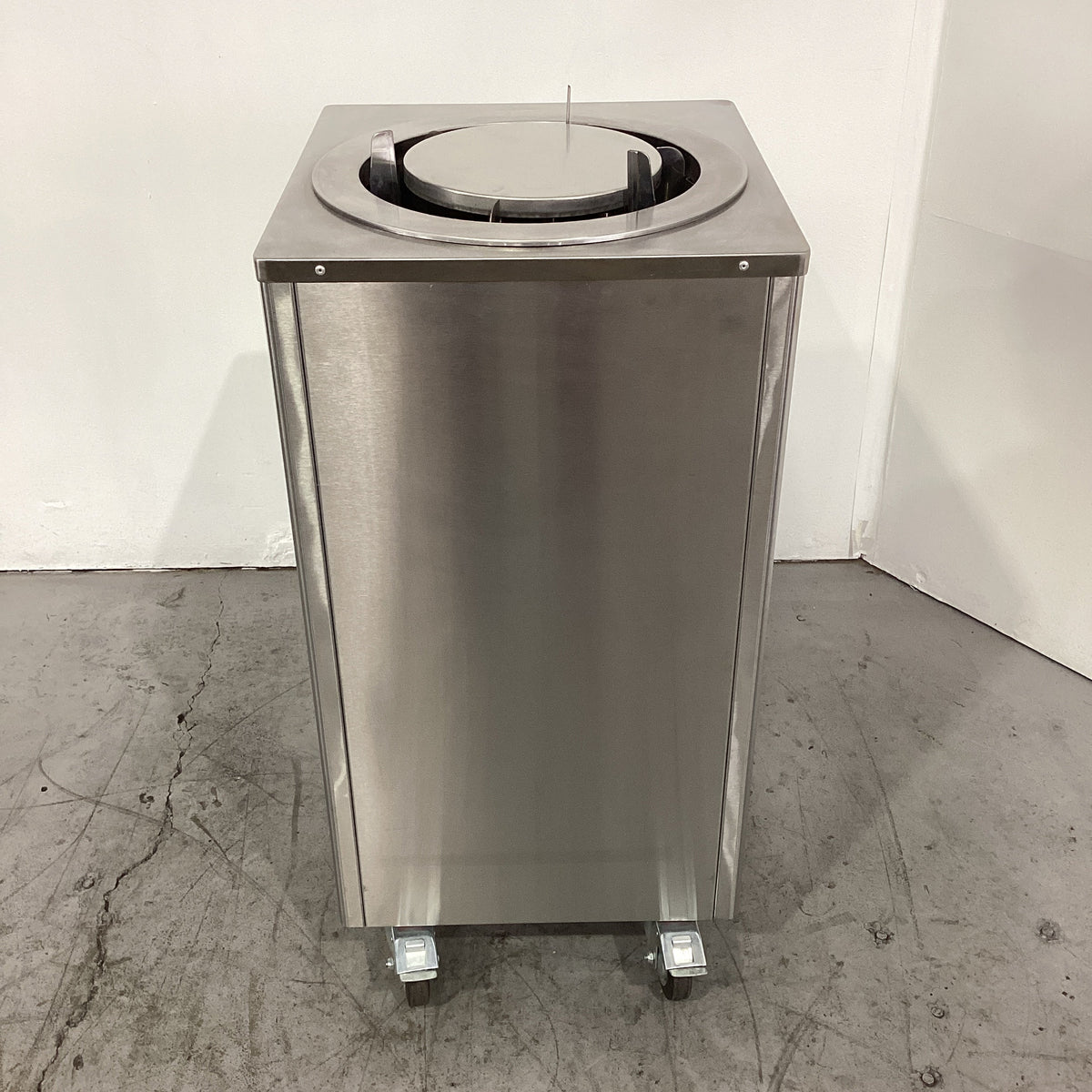 Federal DR-1E Warming Cabinet - 900390