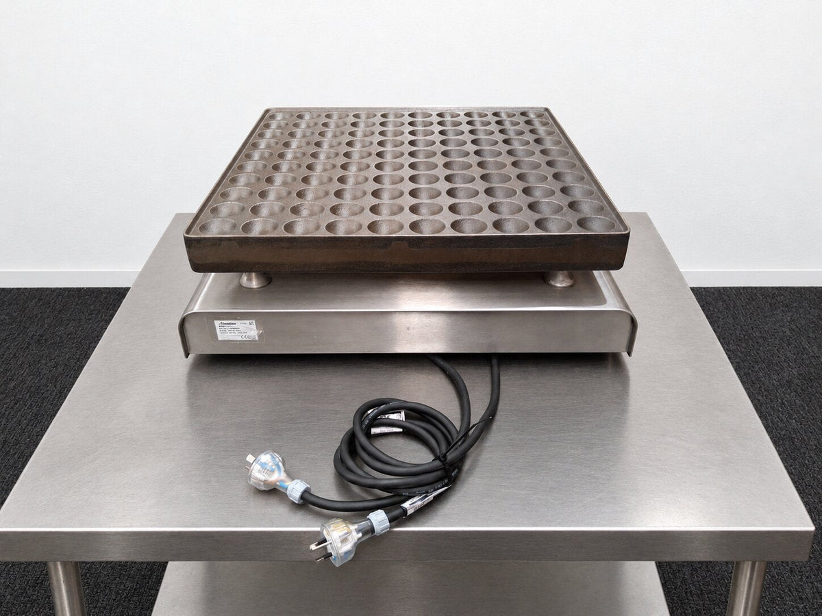 Neumarker IPX3 12-40930D Dutch Pancake Maker - 908241
