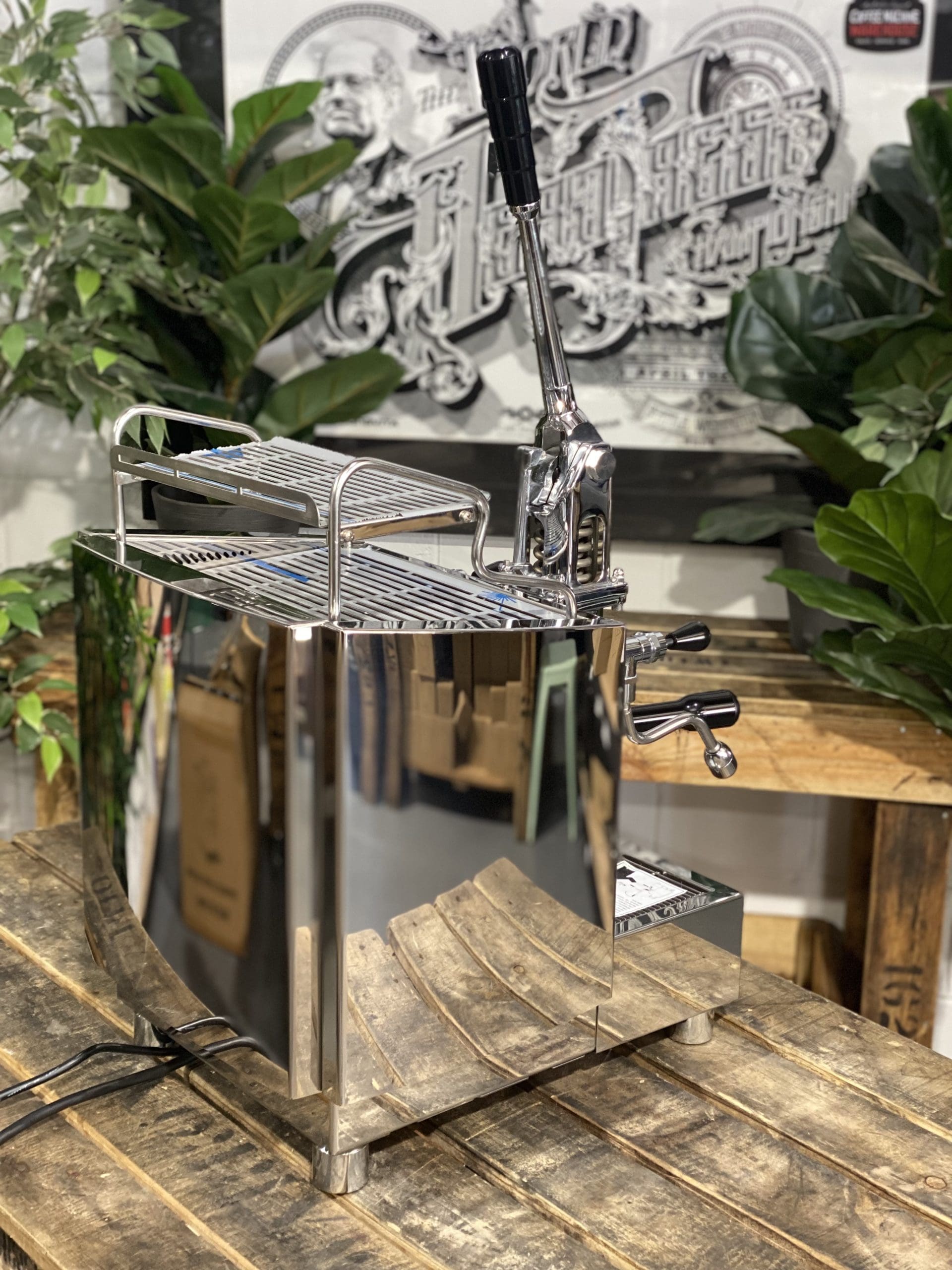 Izzo Alex Leva (Full Pull Lever) Plumbed &amp; No Pump - 1 Group Commercial Espresso Machine