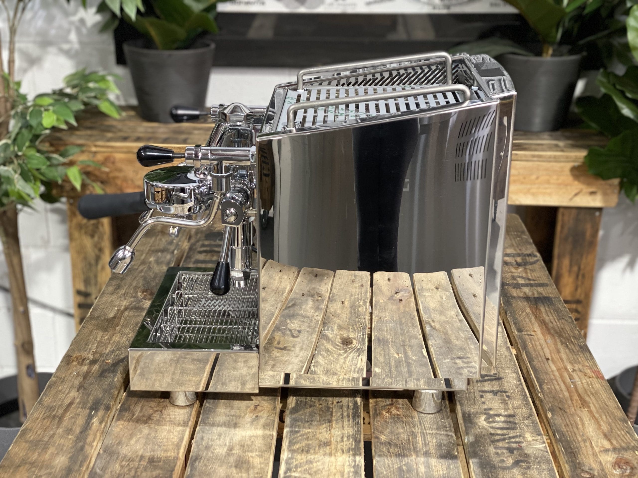 Izzo ViVi Duetto Dual Boiler - 1 Group Commercial Espresso Machine - Stainless