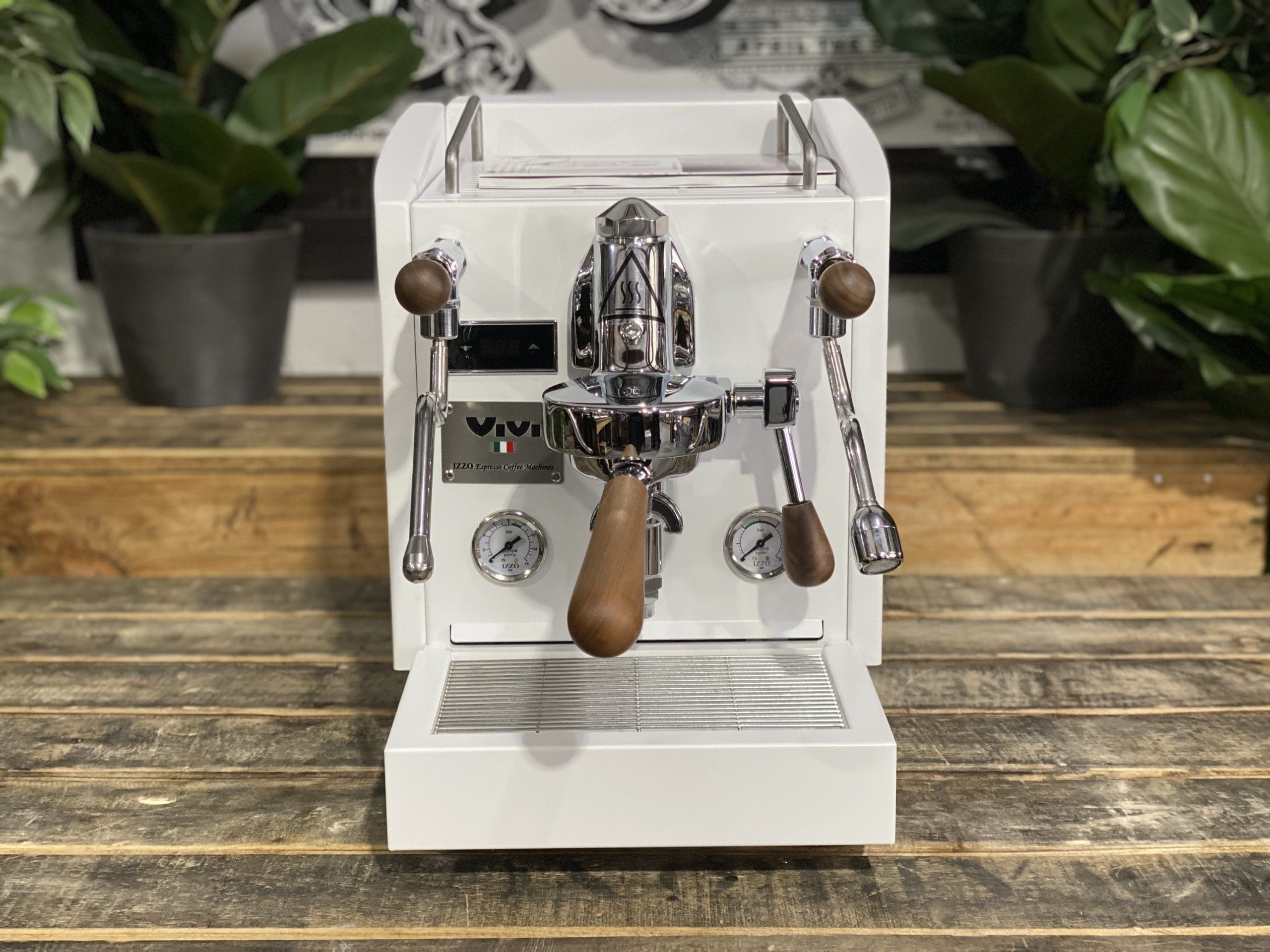 Izzo Vivi PID White - 1 Group Commercial Espresso Machine - Timber
