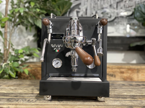 Izzo ViVi PID Black & Nero Edition - 1 Group Commercial Espresso Machine - Timber