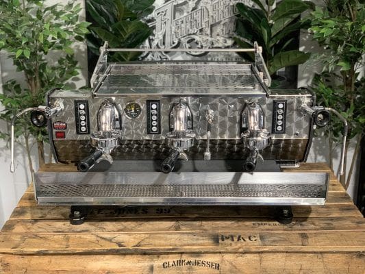 Kees Van Der Westen Mirage Arte Veloce Triplette Sides - 3 Group Commercial Espresso Machine - White