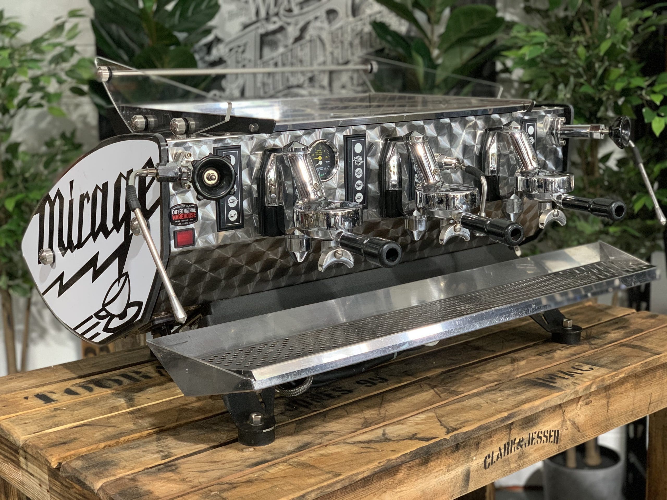 Kees Van Der Westen Mirage Arte Veloce Triplette Sides - 3 Group Commercial Espresso Machine - White