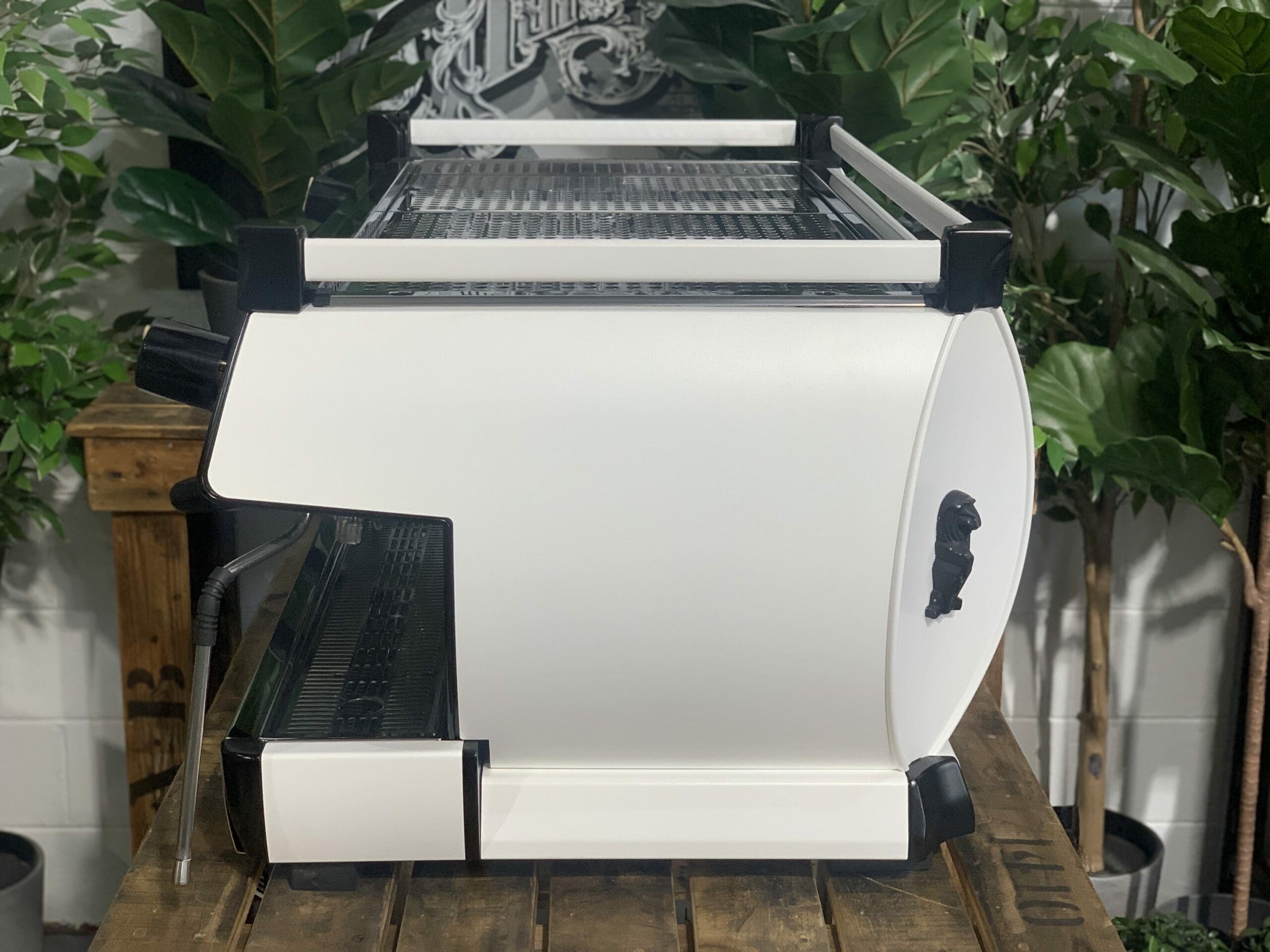 La Marzocco GB5 White - 3 Group Commercial Espresso Machine - Black