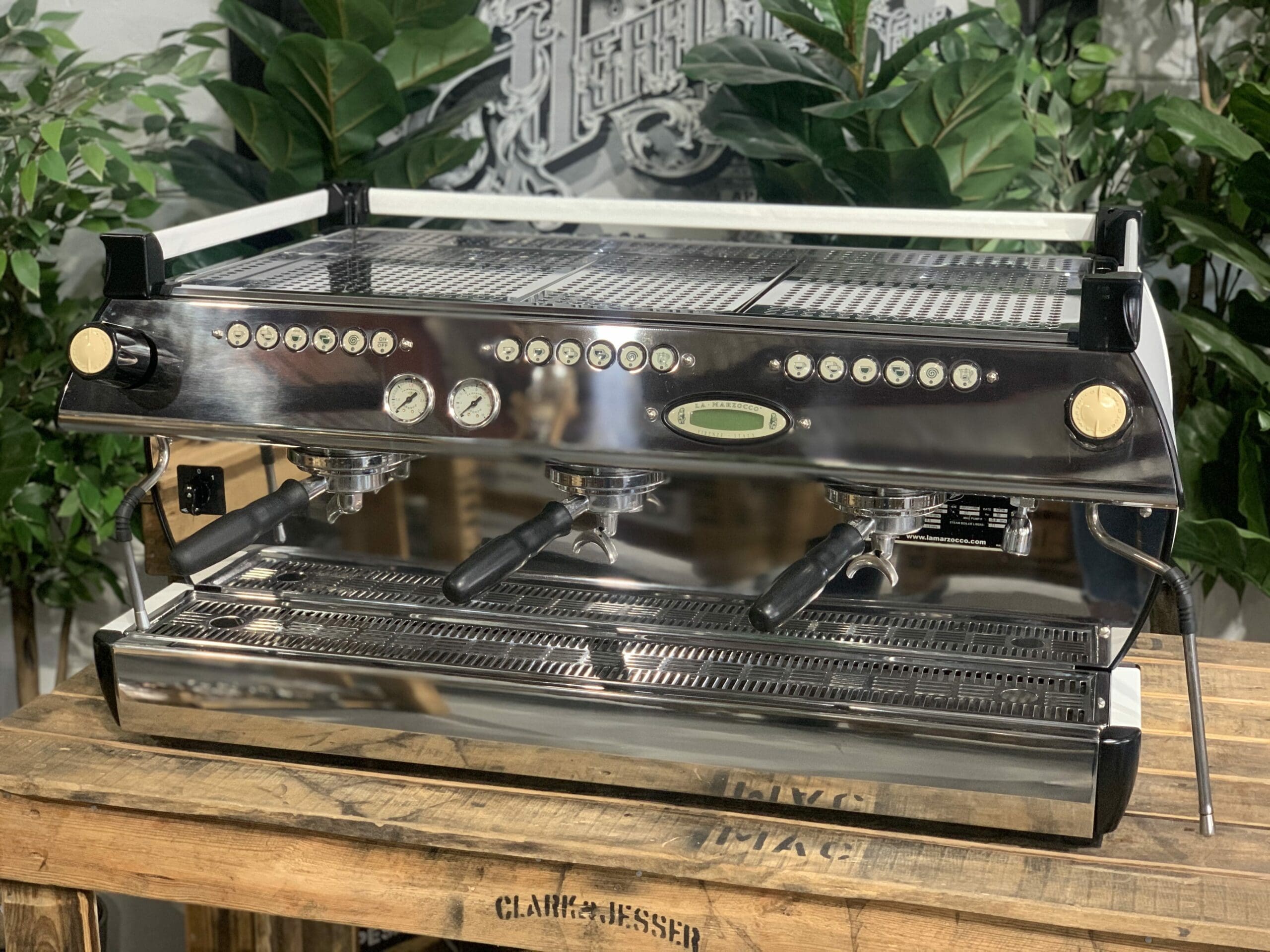 La Marzocco GB5 White - 3 Group Commercial Espresso Machine - Black