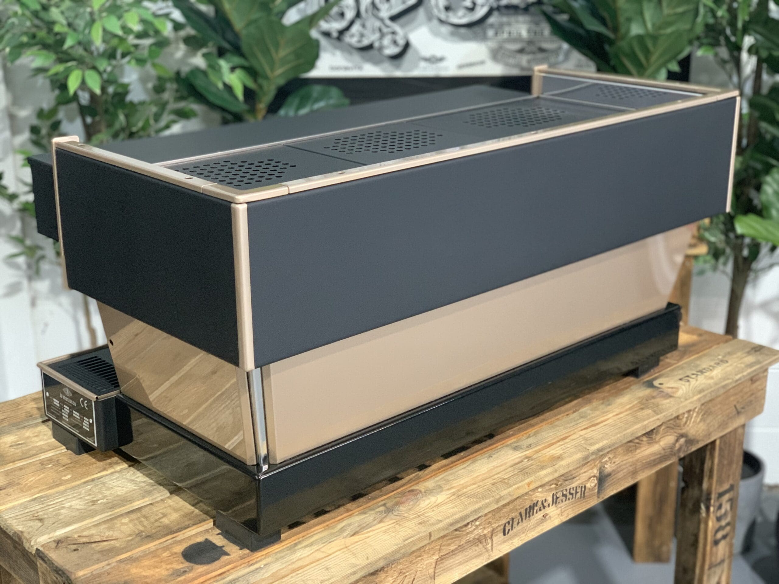 La Marzocco Linea Classic Black & Rose - 3 Group Commercial Espresso Machine - Gold