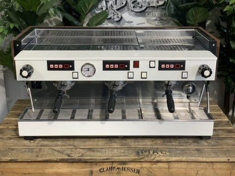 La Marzocco Linea 3 Group White & Timber w. Chronos