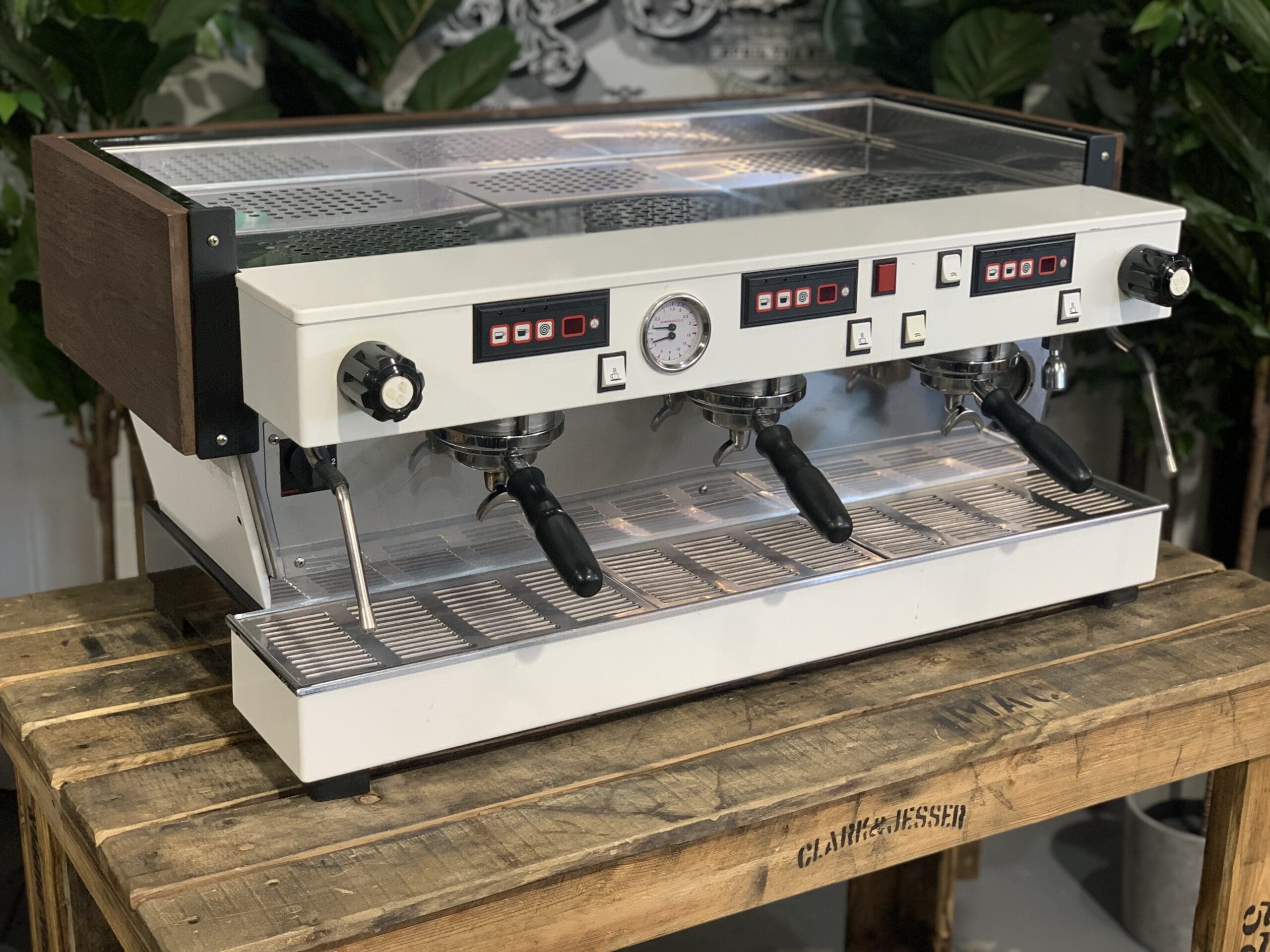 La Marzocco Linea Classic Chrono Touch Pads Wood - 3 Group Commercial Espresso Machine - White