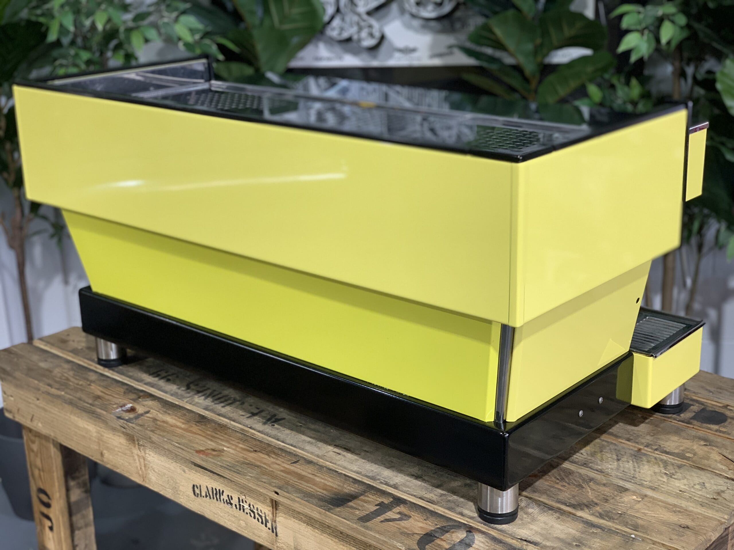 La Marzocco Linea Classic Lego - 3 Group Commercial Espresso Machine - Yellow