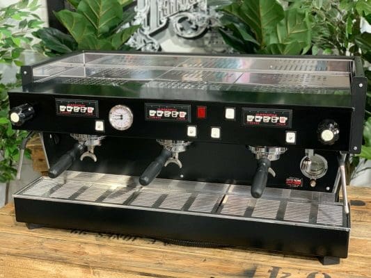 La Marzocco Linea Classic Black on - 3 Group Commercial Espresso Machine - Black