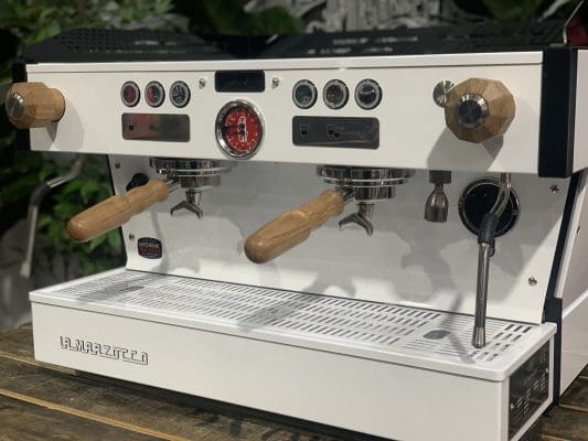 La Marzocco Linea PB 2 Group Black & White w. Timber Kit