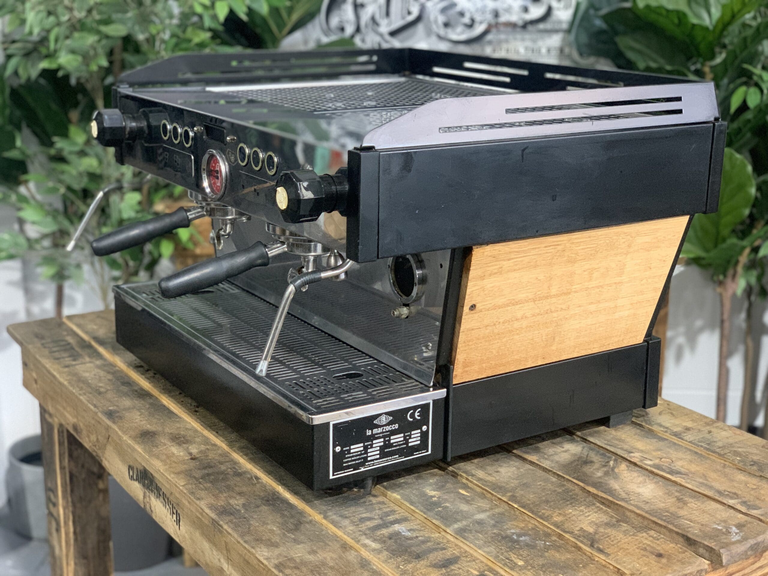 La Marzocco Linea PB Custom Wood 2 Group Black