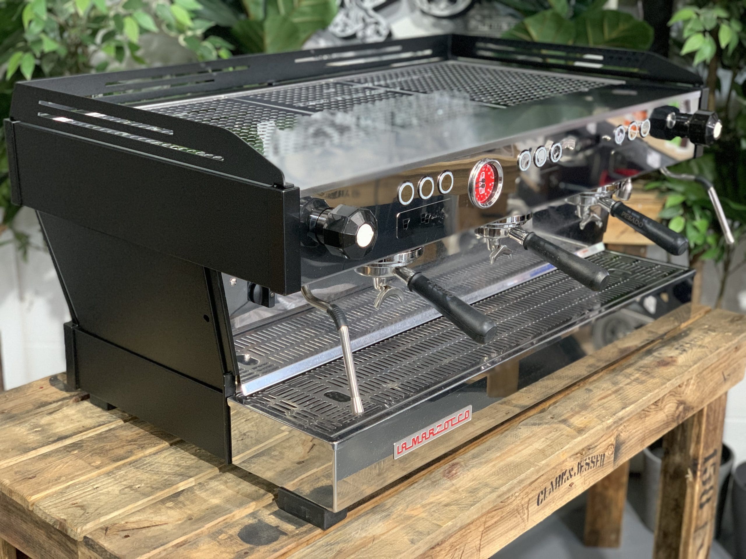 La Marzocco Linea PB - 3 Group Commercial Espresso Machine - Black