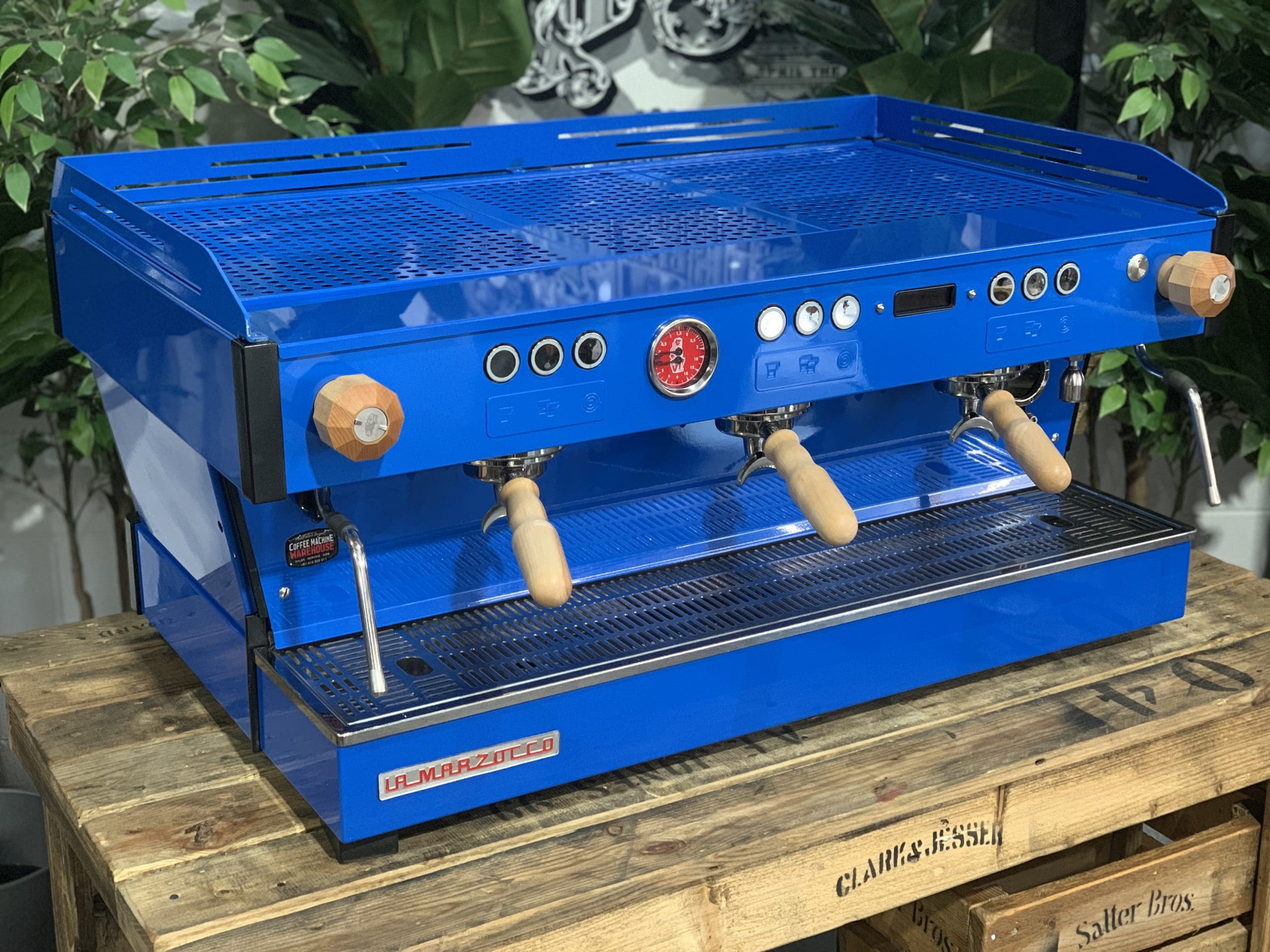 La Marzocco Linea PB 3 Group Blue with Timber