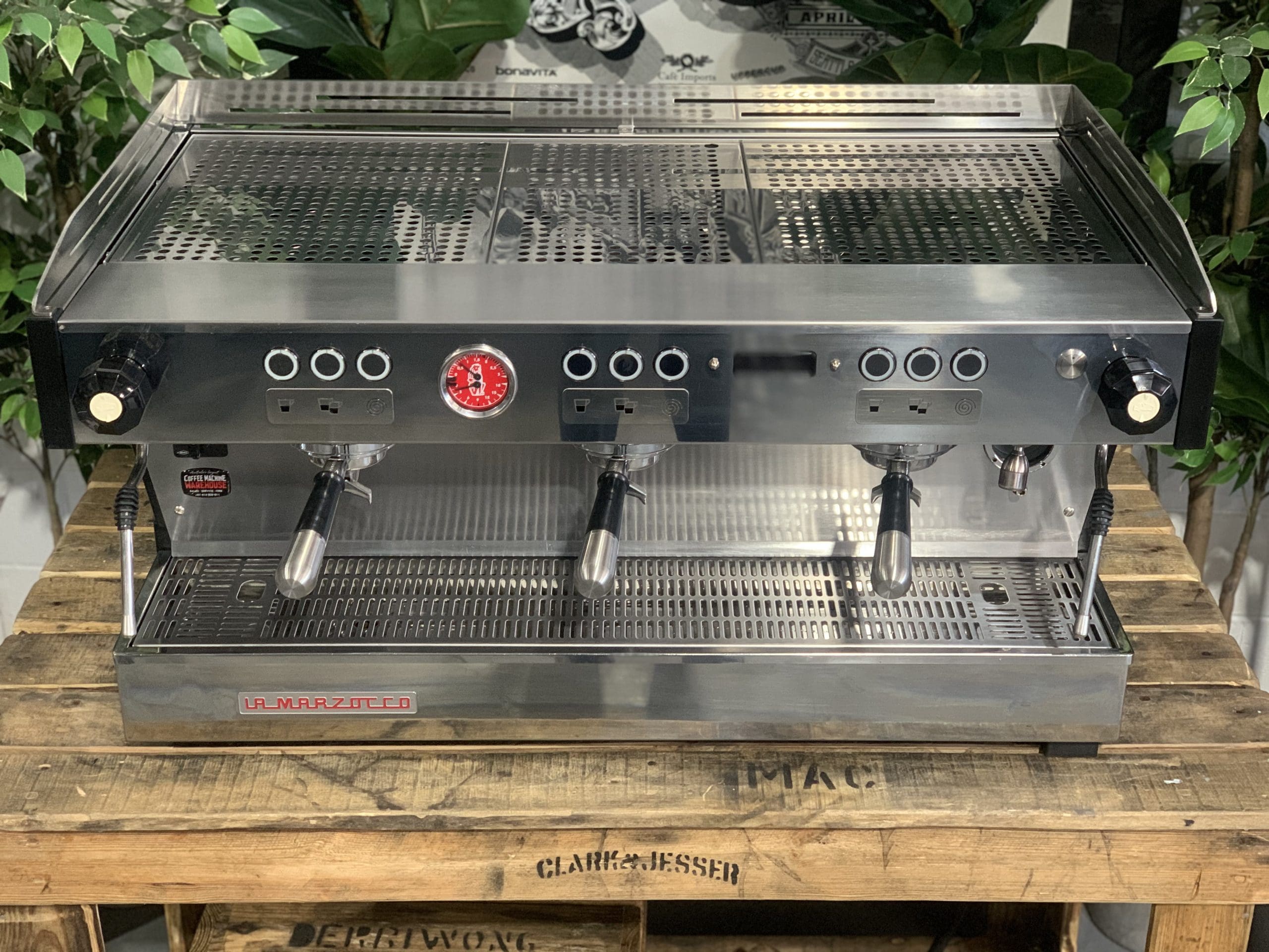 La Marzocco Linea PB 3 Group Black w. Silver Pesados