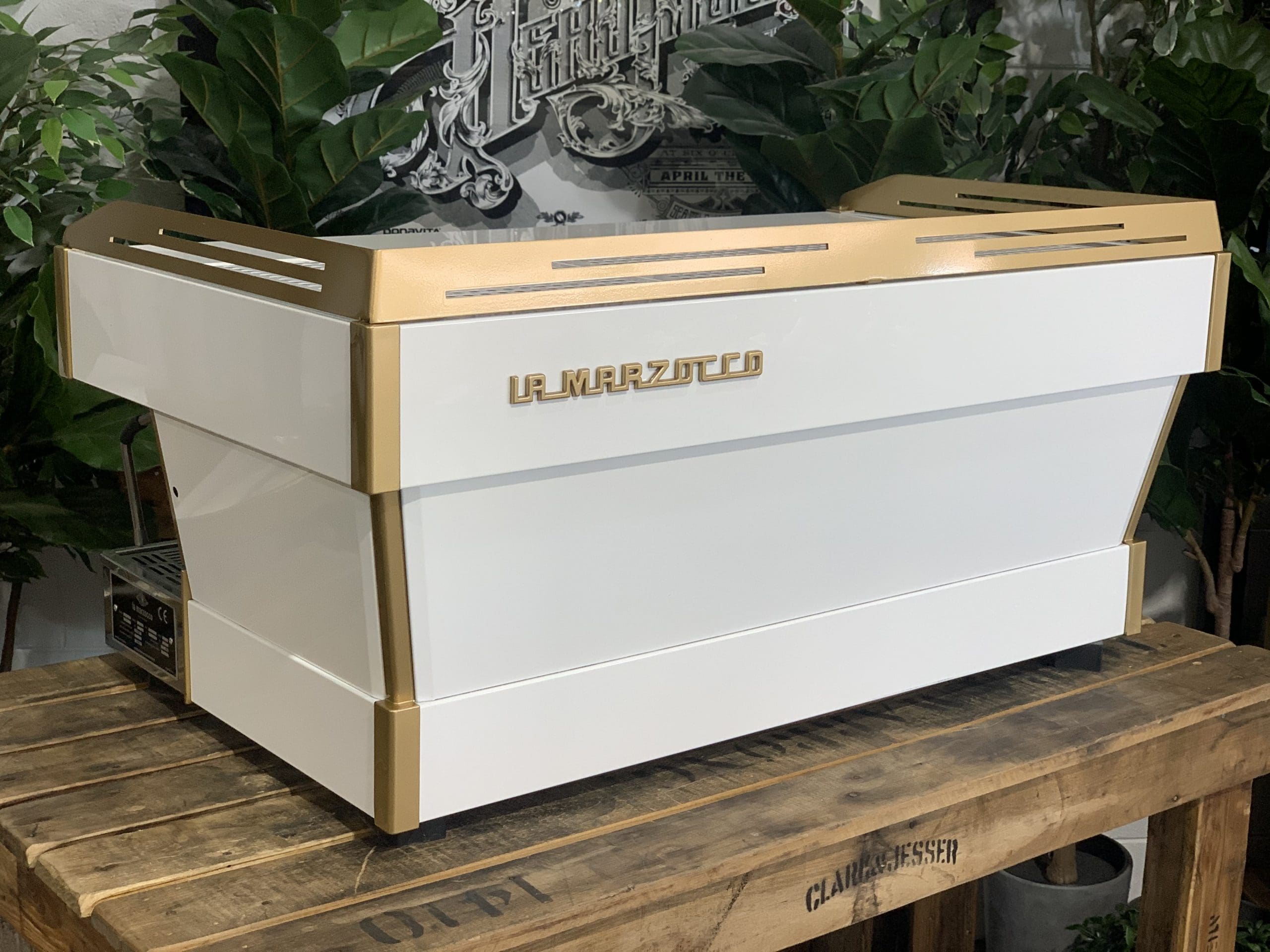 La Marzocco Linea PB 3 Group White & Gold with Pesado Handles