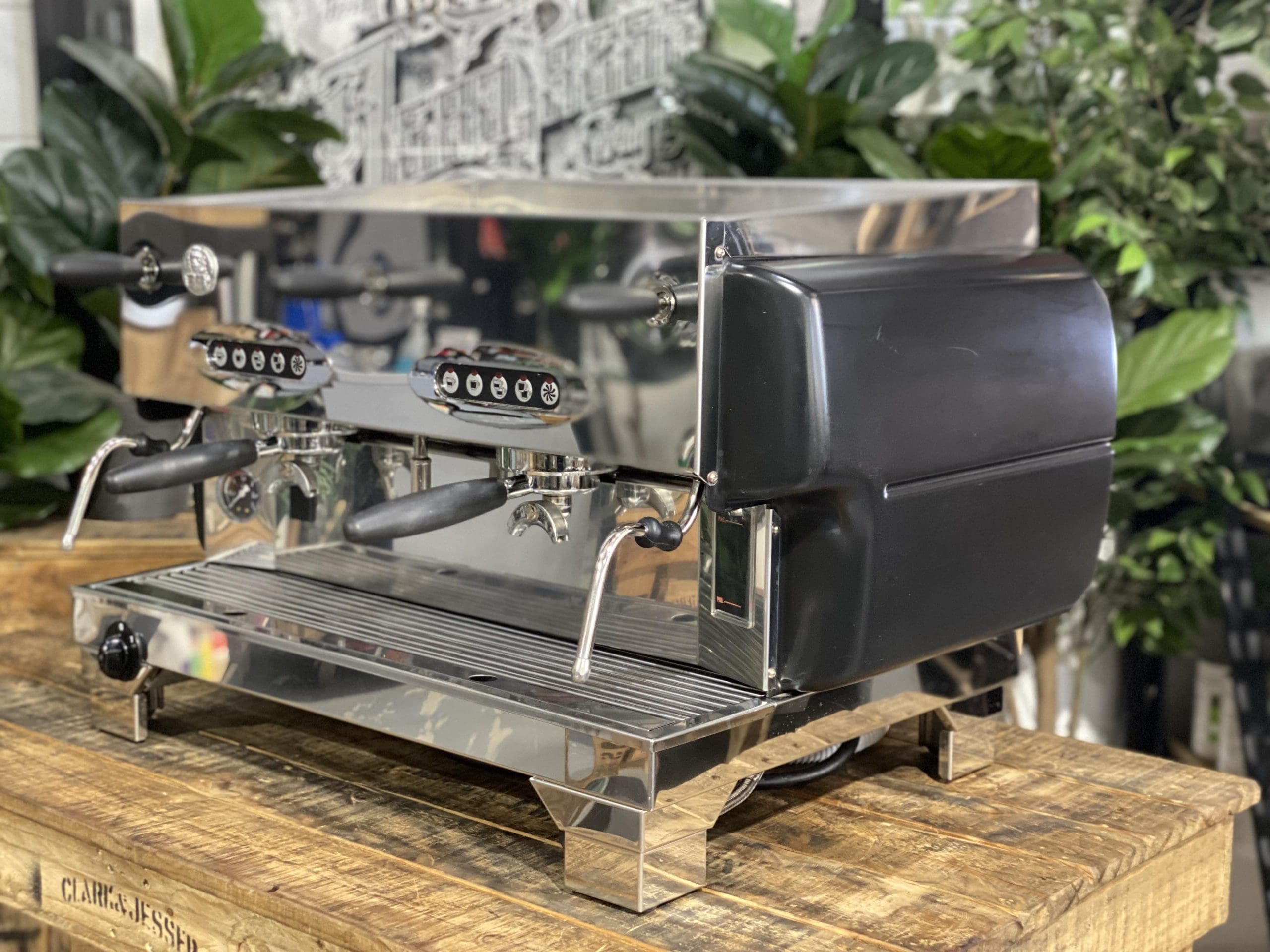 La San Marco 80E Liscea Matte - 2 Group Commercial Espresso Machine - Black