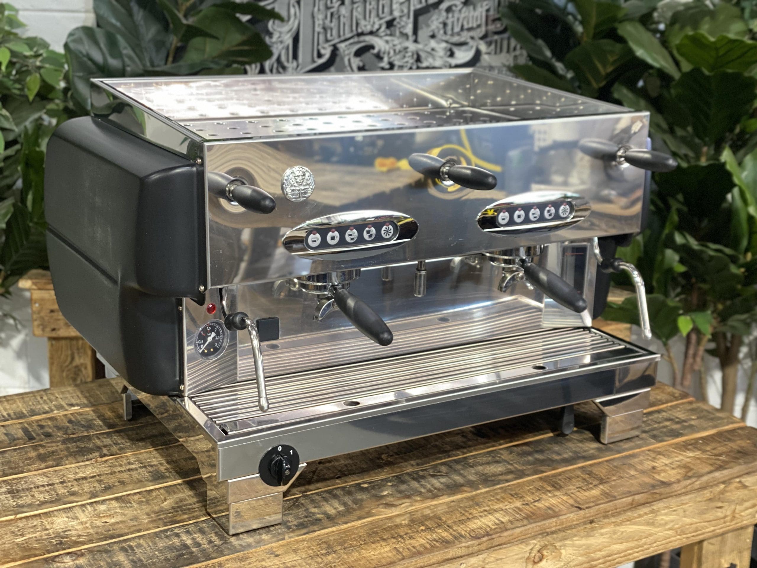 La San Marco 80E Liscea Matte - 2 Group Commercial Espresso Machine - Black