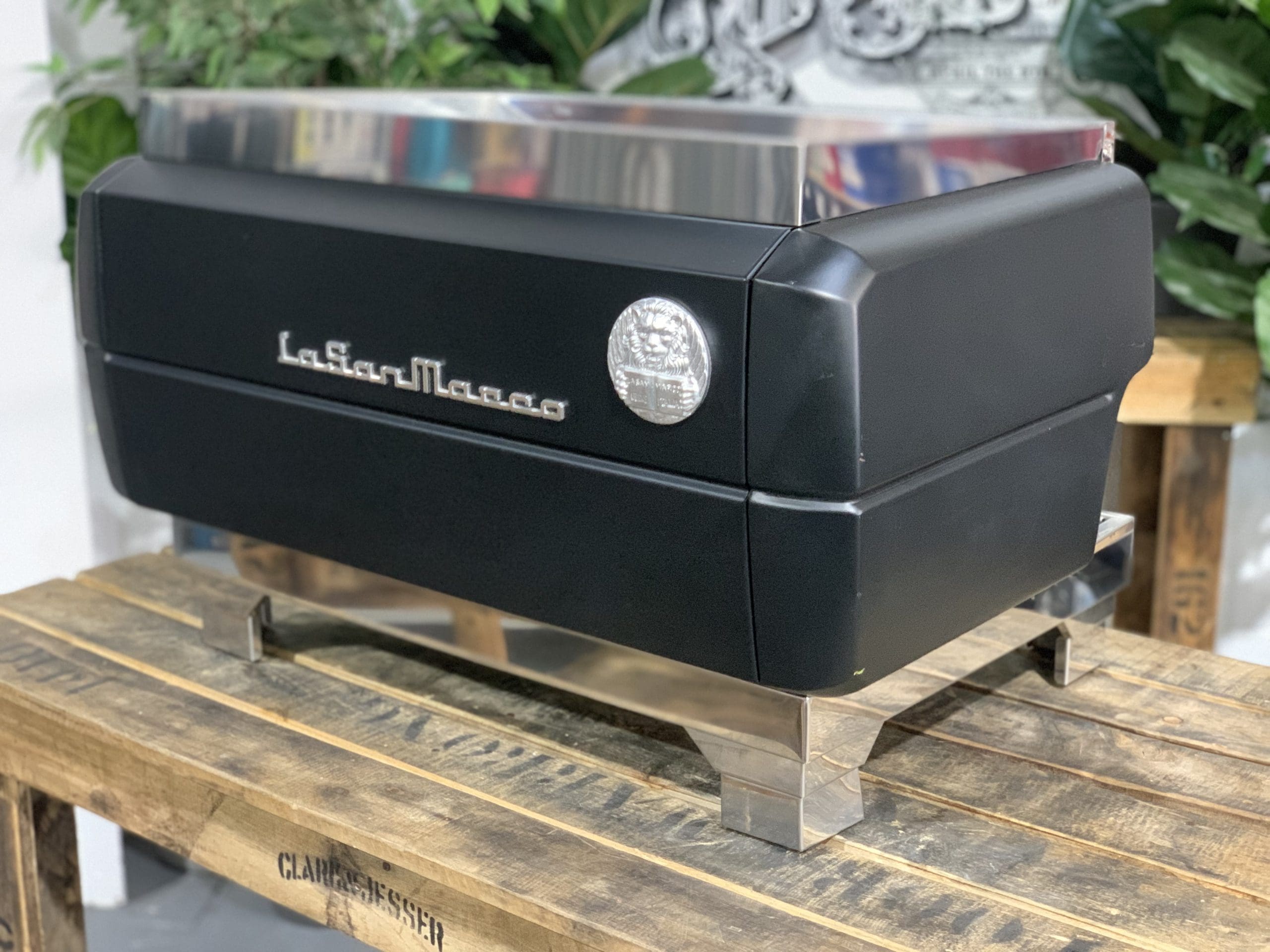 La San Marco 80E Liscea Matte Black - 2 Group Commercial Espresso Machine - Timber
