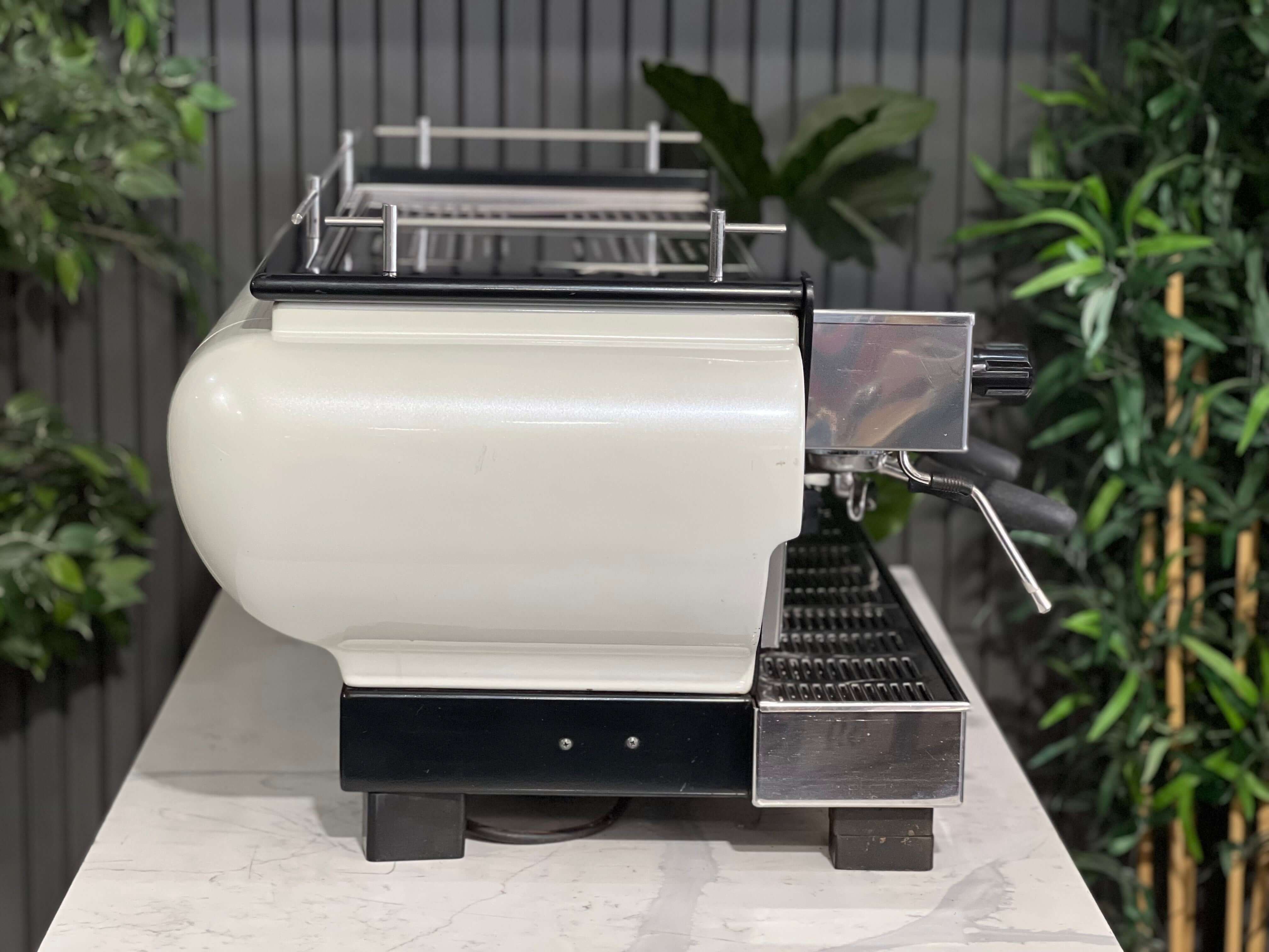 La Marzocco Fb70 - 3 Group Commercial Espresso Machine - White