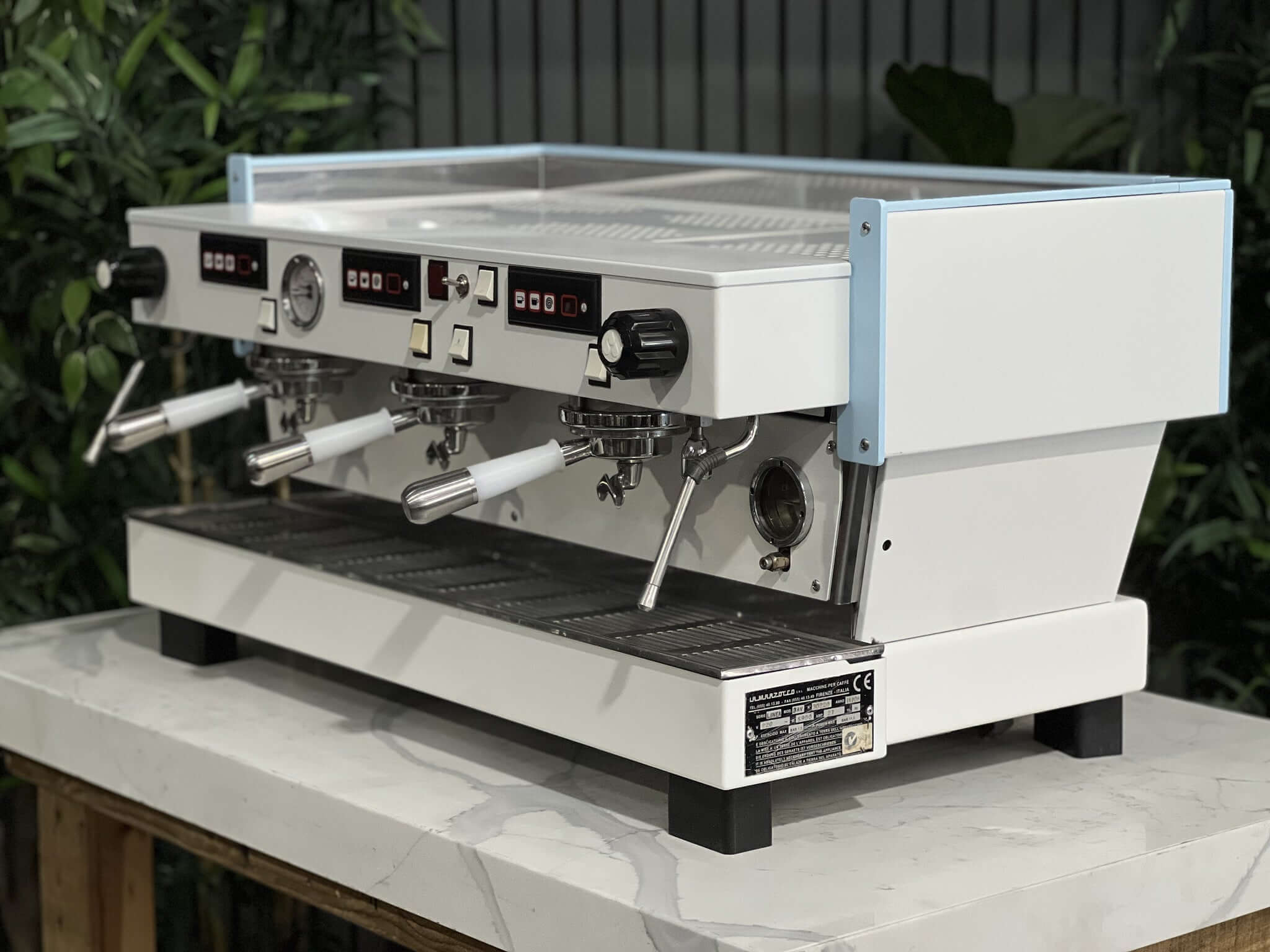 La Marzocco Linea Classic - 3 Group Commercial Espresso Machine