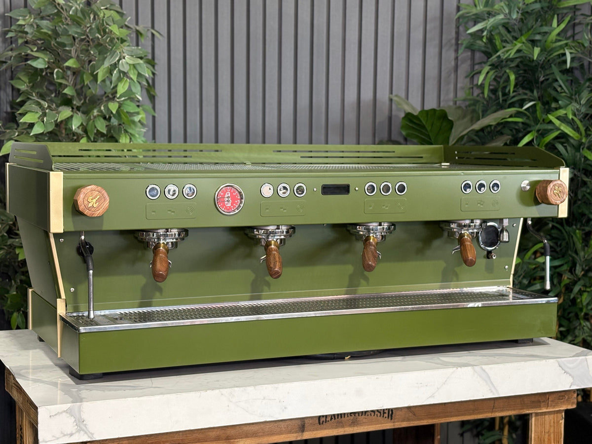 La Marzocco Linea PB - - 4 Group Commercial Espresso Machine - Commercial - Green & Timber