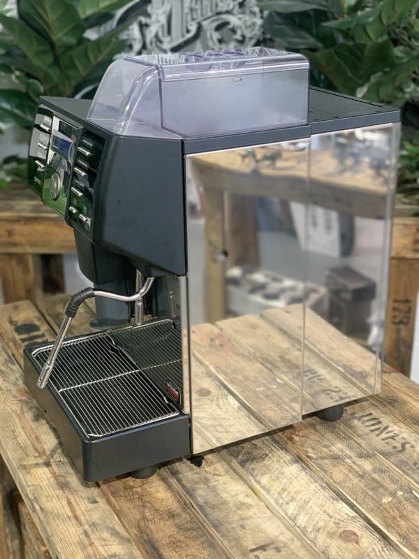 Nuova Simonelli Prontobar - Fully Automatic Coffee Machine