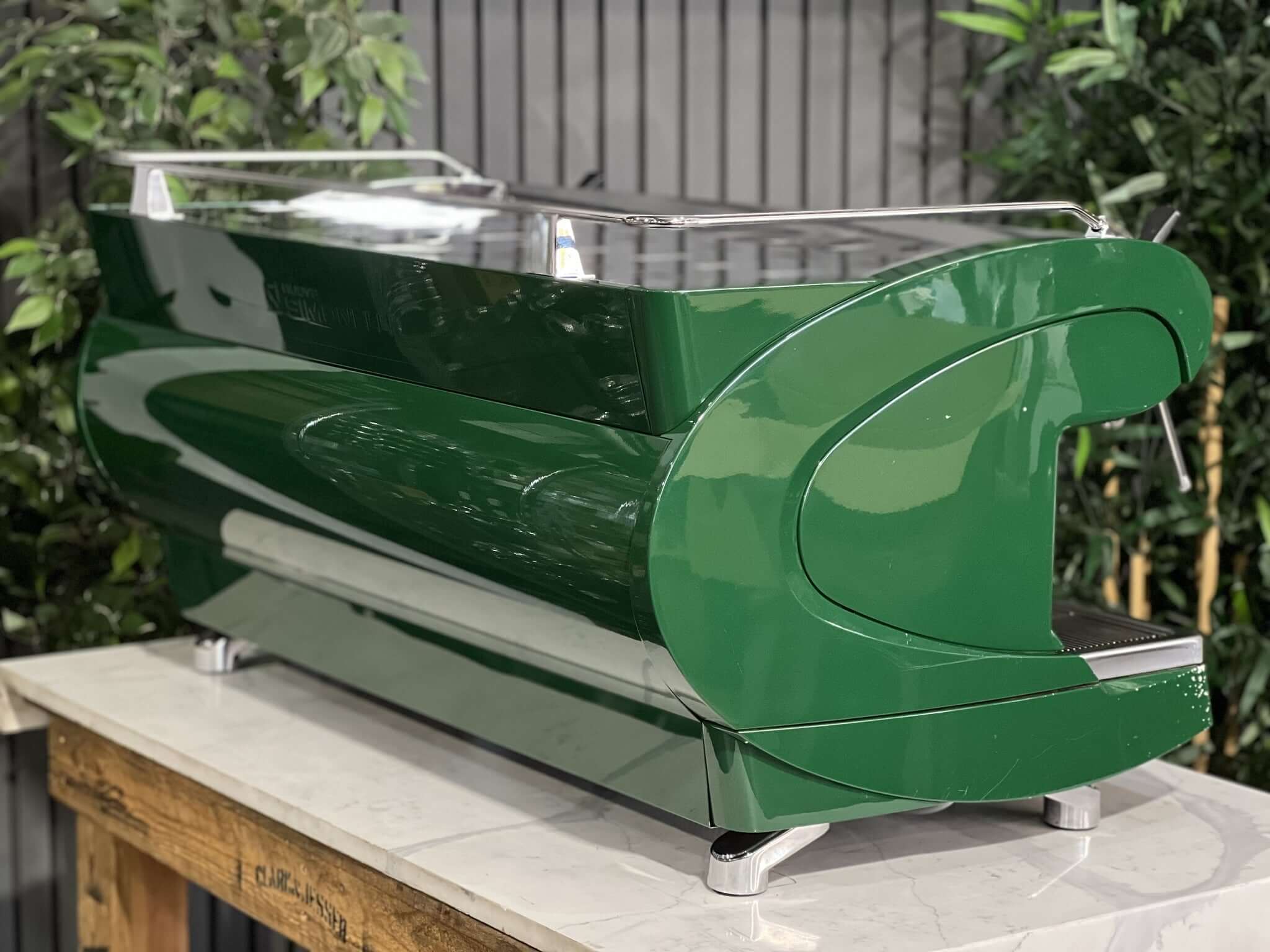 Nuova Simonelli Aurelia Wave - 3 Group Commercial Espresso Machine - Green