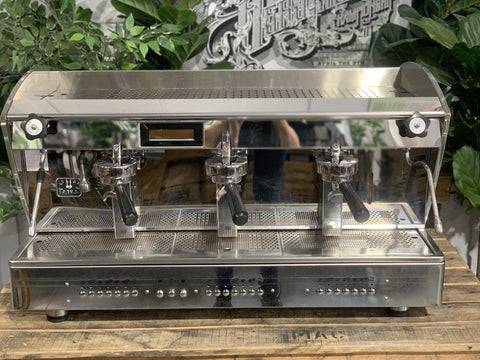 Orchestrale Etnica - 3 Group Commercial Espresso Machine - Red