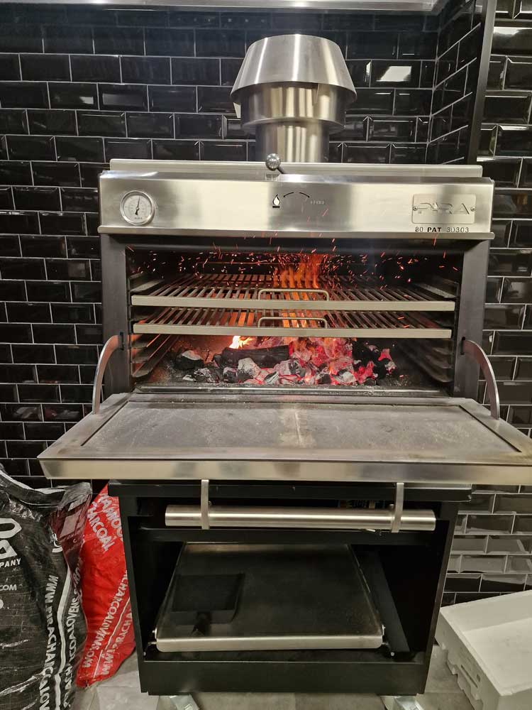 Pira 80 Lux SD Charcoal Oven - 490.103