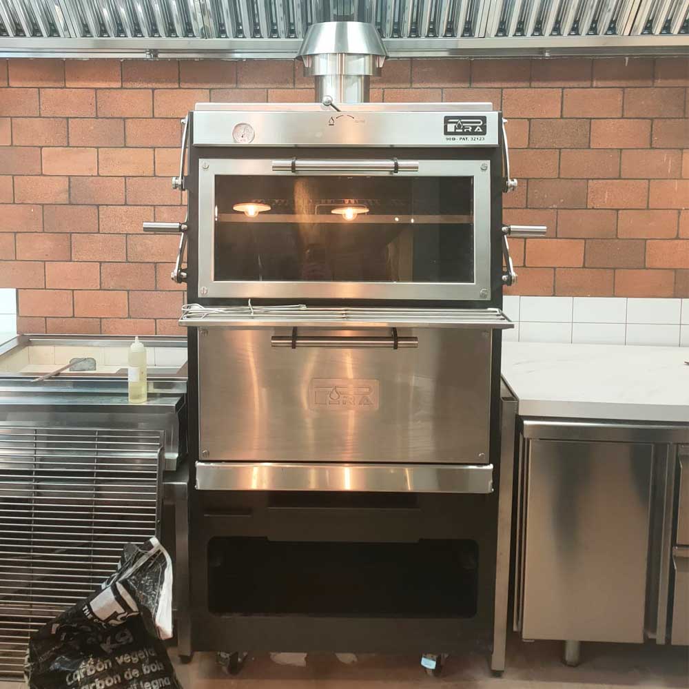 Pira 90 D Lux Charcoal Oven - 170.108