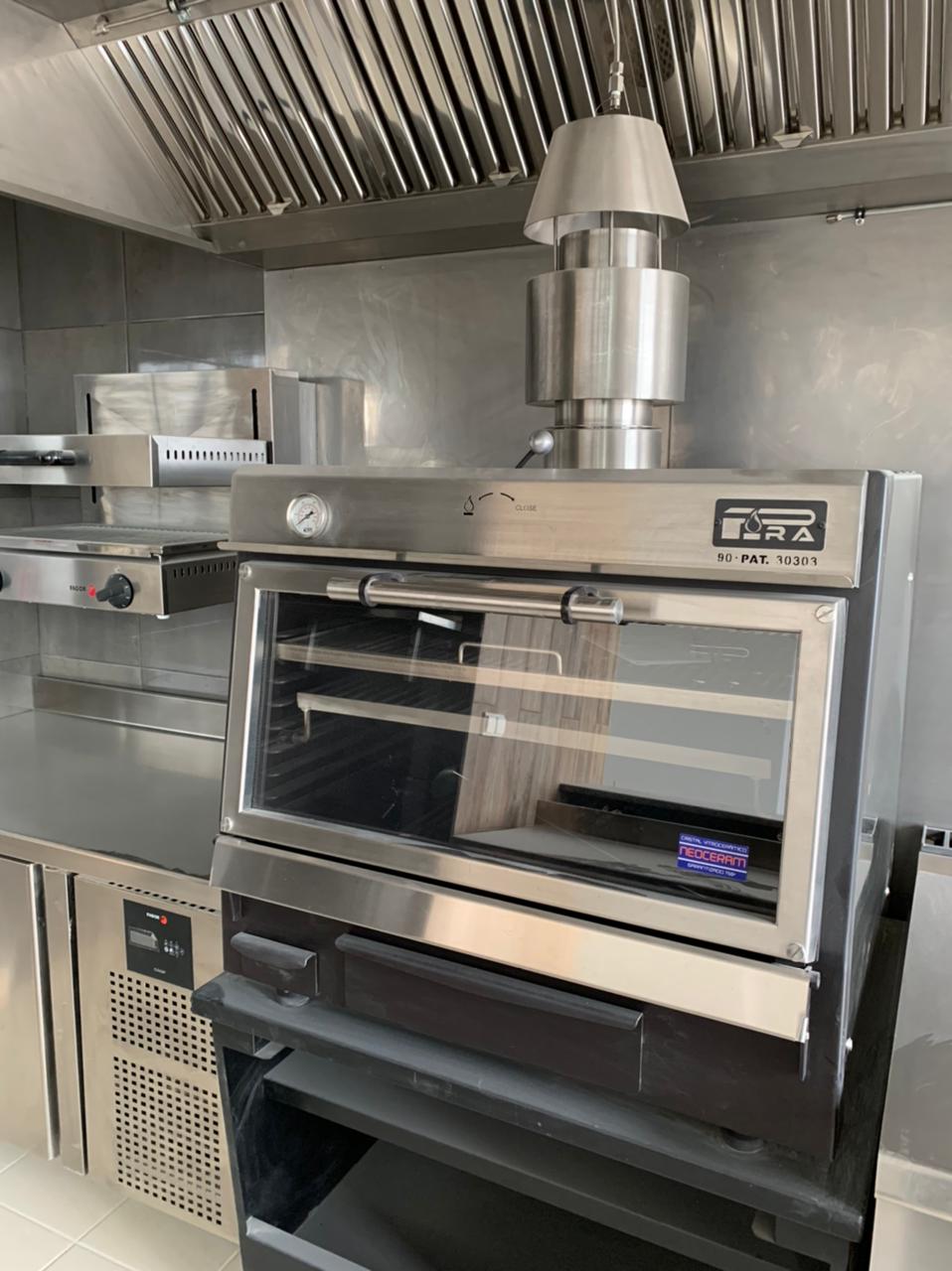 Pira 90 Lux AB Charcoal Oven - 500.102