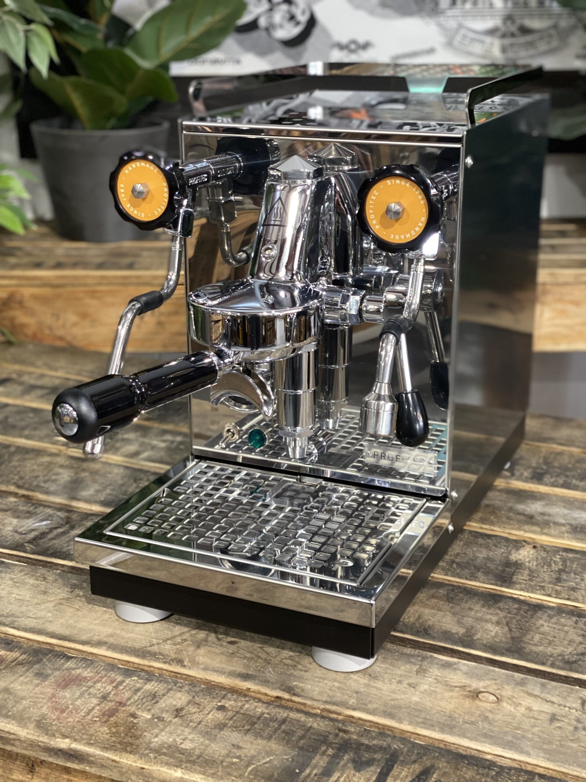 Profitec Pro 400 Twist Taps - 1 Group Commercial Espresso Machine - Yellow