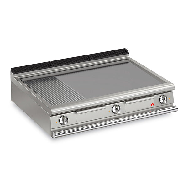 Baron 3 Burner Electric Fry Top With 2/3 Smooth 1/3 Ribbed Mild Steel Plate And Thermostatic Control Q90FT/E1220