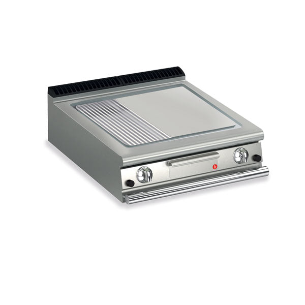 Baron 2 Burner Gas Fry Top With 2/3 Smooth 1/3 Ribbed Chrome Plate And Thermostatic Control Q90SFTT/G825