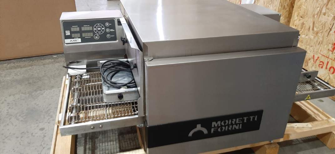 Moretti Forni T64G/1 Single 16” Chamber Benchtop Conveyor Oven - Gas