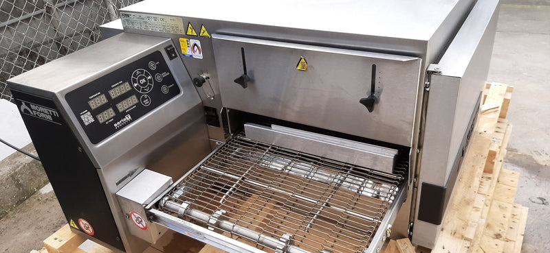 Moretti Forni T64G/1 Single 16” Chamber Benchtop Conveyor Oven - Gas