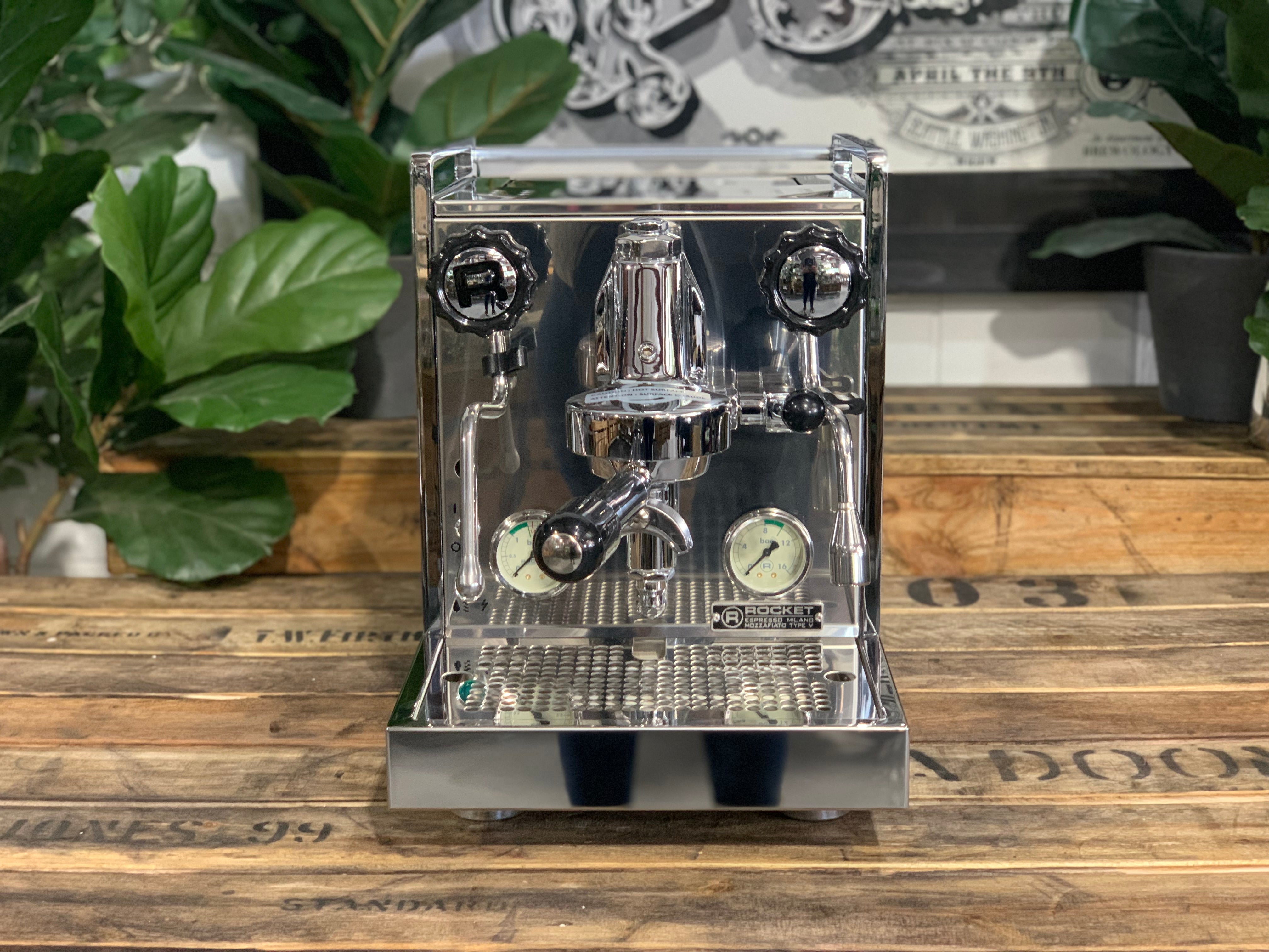 Rocket Mozzafiato Cronometro V - 1 Group Commercial Espresso Machine