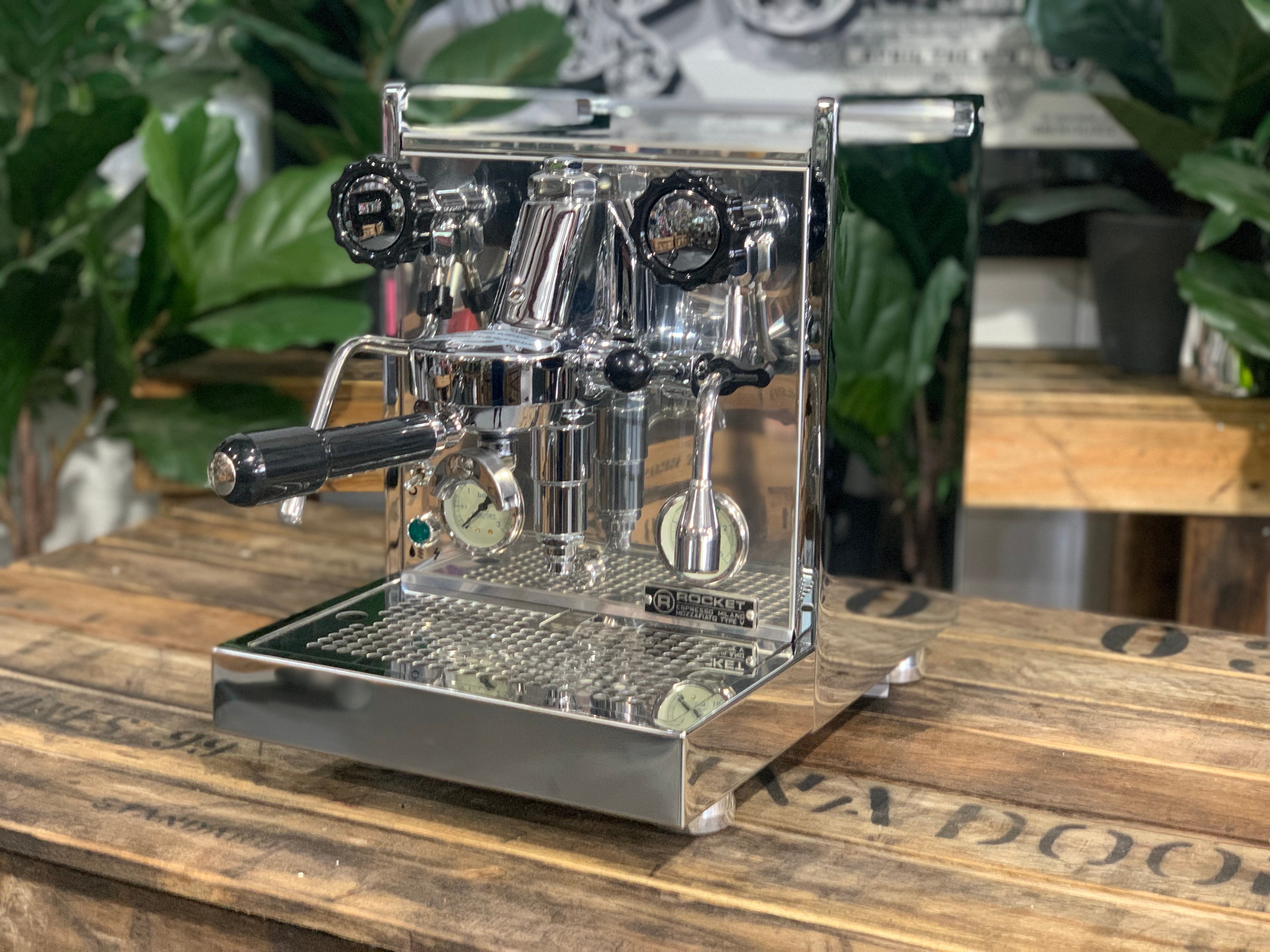 Rocket Mozzafiato Cronometro V - 1 Group Commercial Espresso Machine