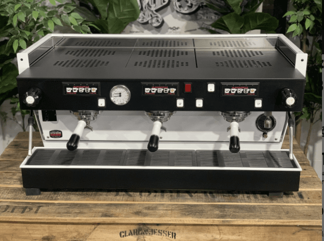 La Marzocco Linea Black - 3 Group Commercial Espresso Machine - White