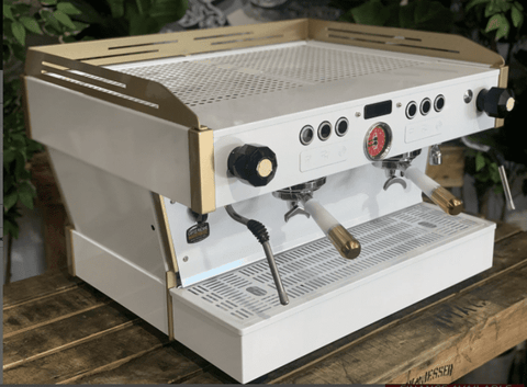 La Marzocco Linea PB 2 Group White & Gold