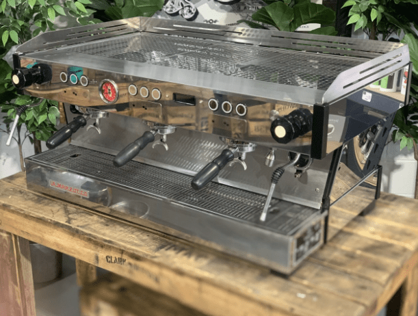 La Marzocco Linea PB - 3 Group Commercial Espresso Machine - Stainless Steel
