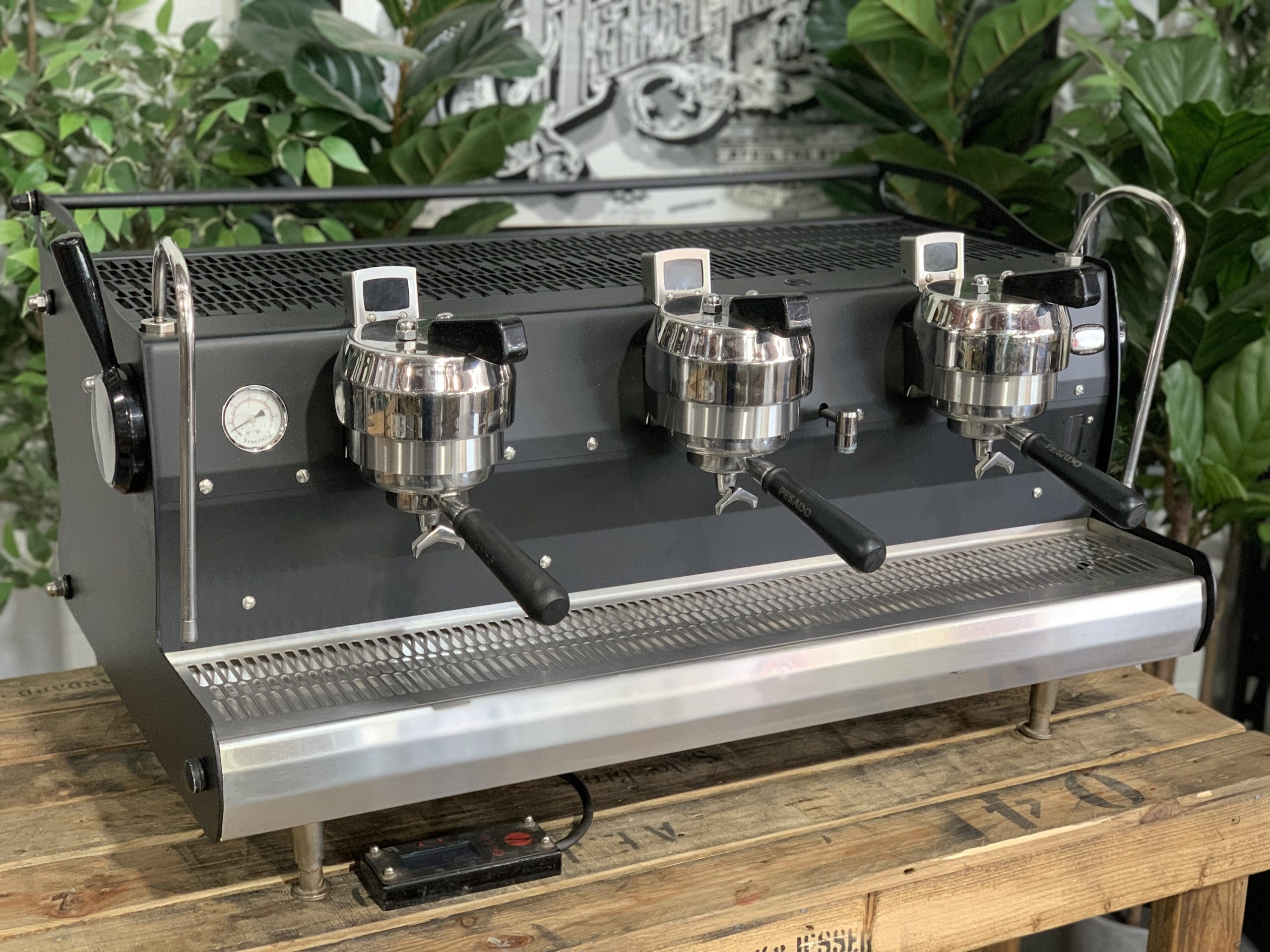 Synesso Cyncra Matte w. Shot Timers - 3 Group Commercial Espresso Machine - Black