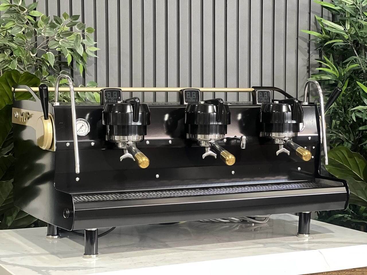 Synesso MVP Shot Timers Black - 3 Group Commercial Espresso Machine - Gold