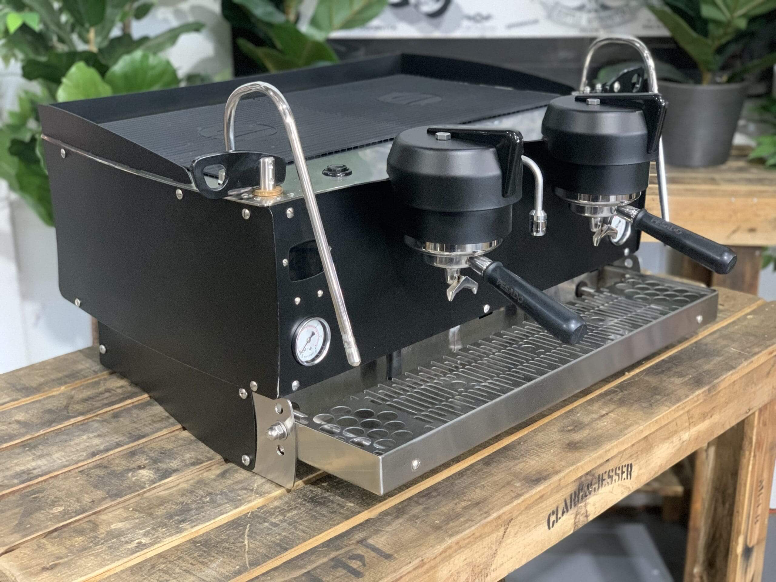 Synesso S200 - 2 Group Commercial Espresso Machine - Black