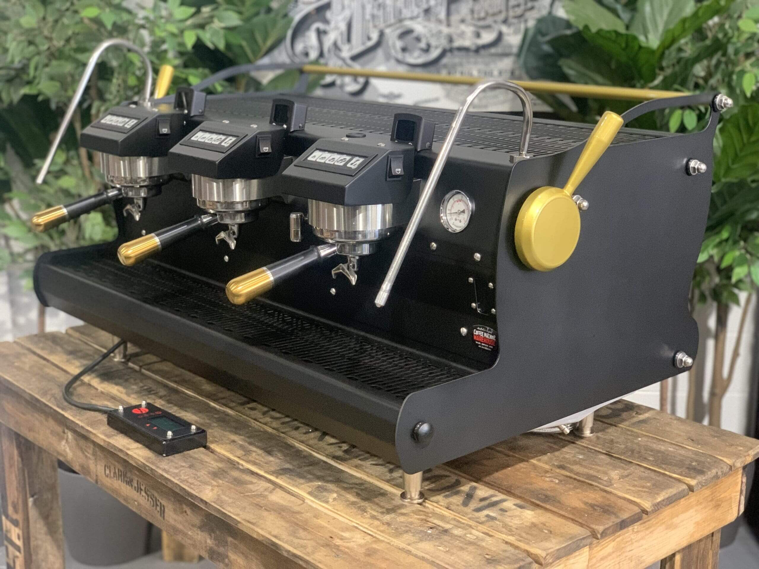 Synesso Sabre Black and - 3 Group Commercial Espresso Machine - Gold