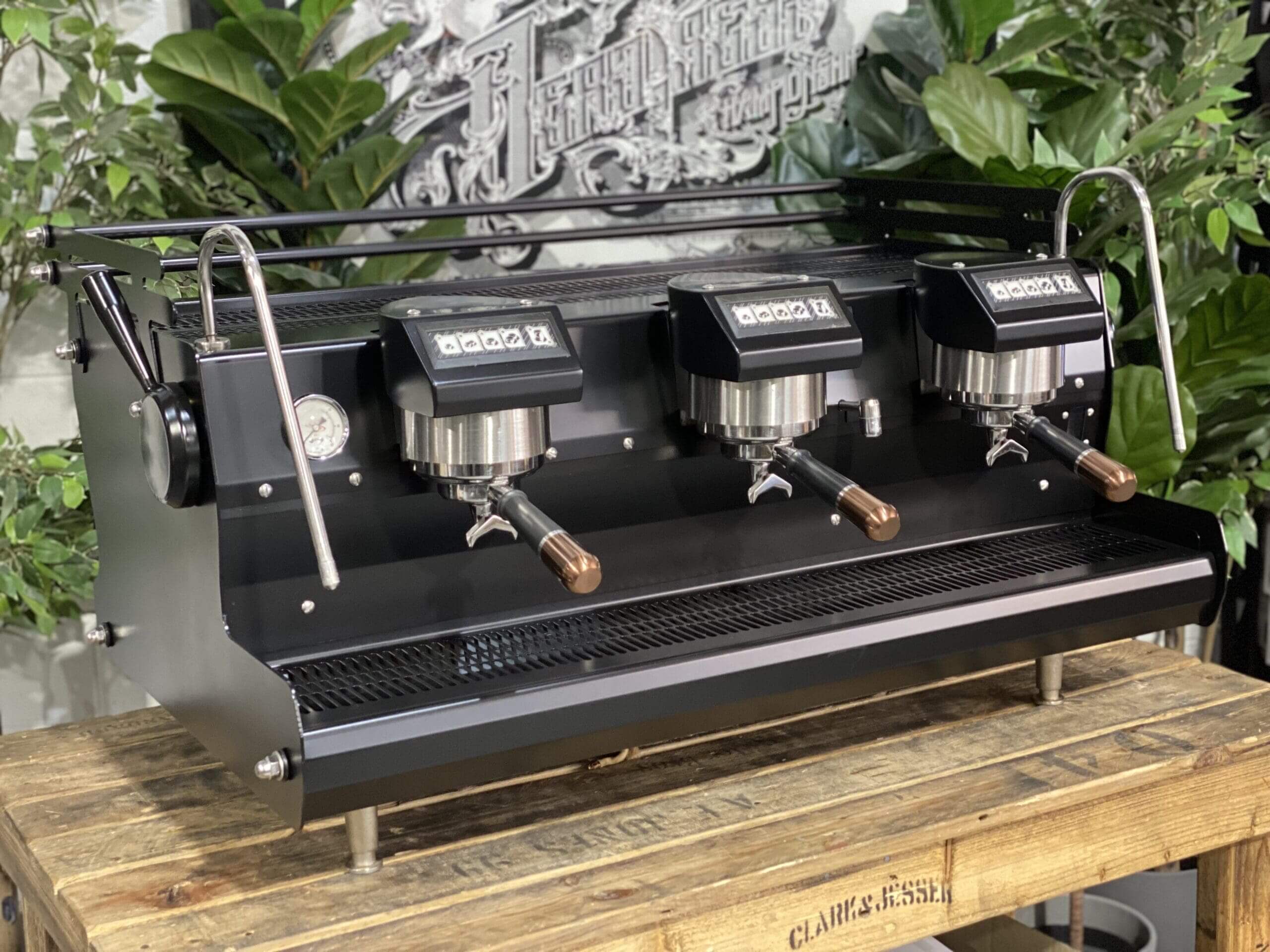 Synesso Sabre Black & Handles - 3 Group Commercial Espresso Machine - Bronze