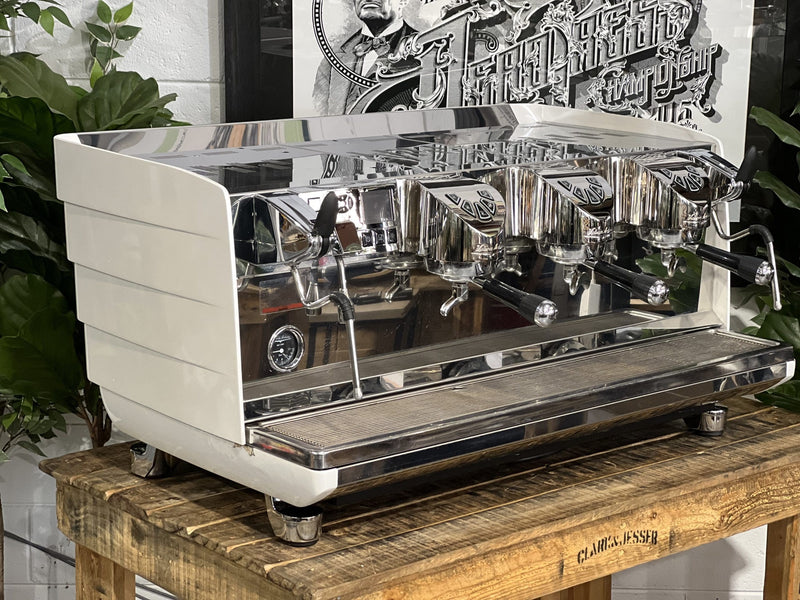 Victoria Arduino White Eagle Digit 3 Group White Espresso Coffee Machine