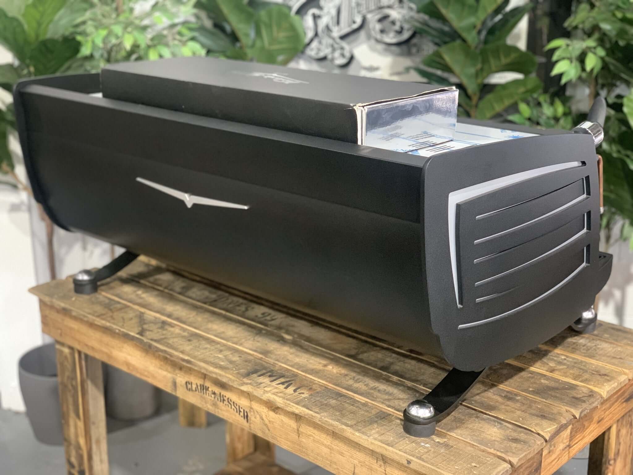 Victoria Arduino Black Eagle Gravimetric Black - 3 Group Commercial Espresso Machine - Copper